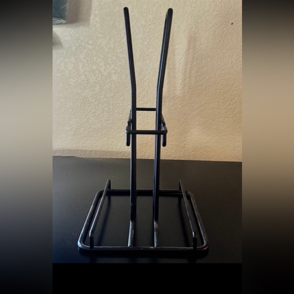 Utensils Carry all Metal Caddy with Plastic Holders - Picture 4 of 8